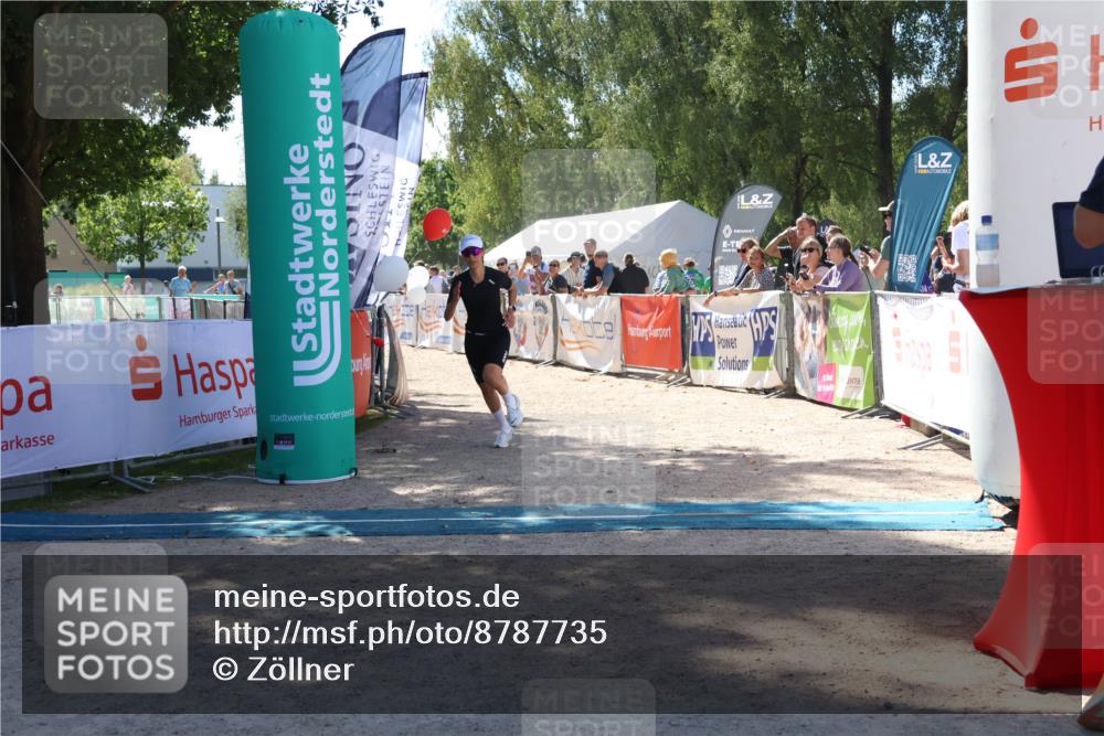 07.09.2025 - 19. Norderstedt Triathlon Zöllner http://msf.ph/oto/8787735 07.09.2025 13:36:52 Ziel 718 meine-sportfotos.de