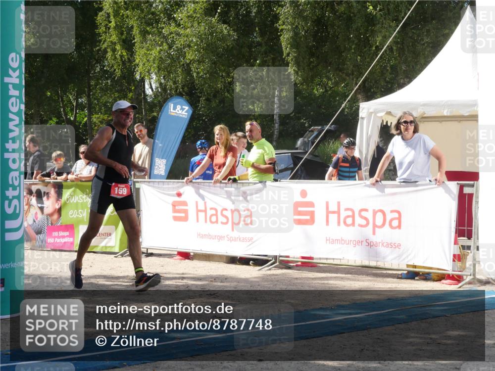 07.09.2025 - 19. Norderstedt Triathlon Zöllner http://msf.ph/oto/8787748 07.09.2025 13:29:59 Ziel 159, 1345 meine-sportfotos.de