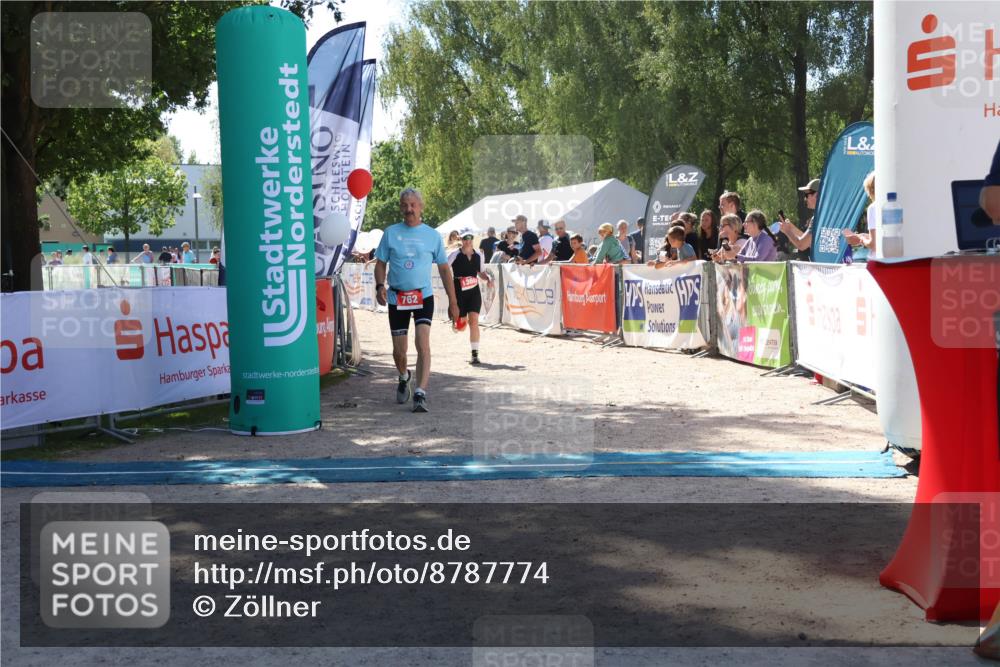 07.09.2025 - 19. Norderstedt Triathlon Zöllner http://msf.ph/oto/8787774 07.09.2025 13:37:19 Ziel 762, 1360 meine-sportfotos.de