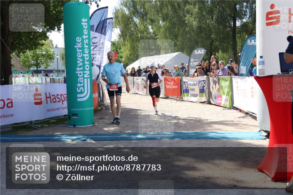07.09.2025 - 19. Norderstedt Triathlon Zöllner http://msf.ph/oto/8787783 07.09.2025 13:37:20 Ziel 762, 1360 meine-sportfotos.de