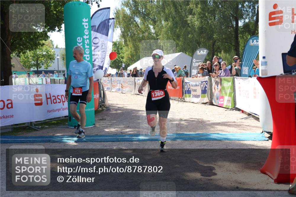 07.09.2025 - 19. Norderstedt Triathlon Zöllner http://msf.ph/oto/8787802 07.09.2025 13:37:22 Ziel 762, 1360 meine-sportfotos.de