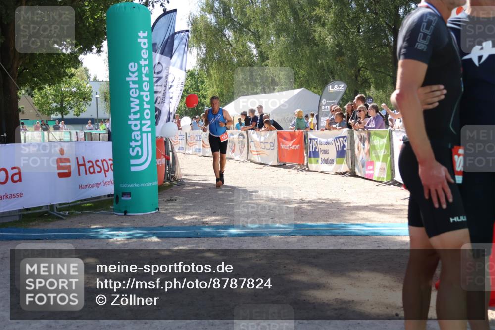 07.09.2025 - 19. Norderstedt Triathlon Zöllner http://msf.ph/oto/8787824 07.09.2025 13:37:43 Ziel 161 meine-sportfotos.de