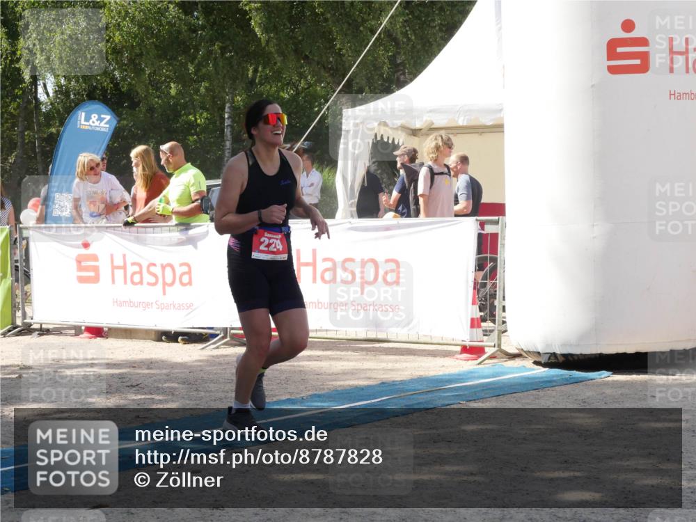 07.09.2025 - 19. Norderstedt Triathlon Zöllner http://msf.ph/oto/8787828 07.09.2025 13:31:38 Ziel 224 meine-sportfotos.de