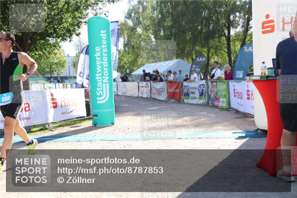 07.09.2025 - 19. Norderstedt Triathlon Zöllner http://msf.ph/oto/8787853 07.09.2025 15:59:56 Ziel 888 meine-sportfotos.de