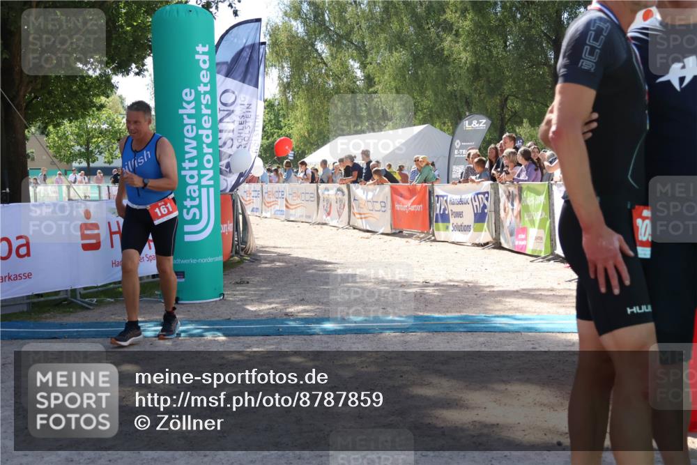 07.09.2025 - 19. Norderstedt Triathlon Zöllner http://msf.ph/oto/8787859 07.09.2025 13:37:46 Ziel 161 meine-sportfotos.de