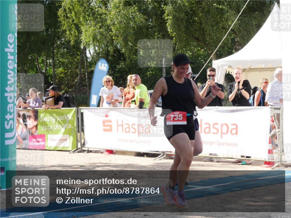 07.09.2025 - 19. Norderstedt Triathlon Zöllner http://msf.ph/oto/8787864 07.09.2025 13:33:23 Ziel 735 meine-sportfotos.de