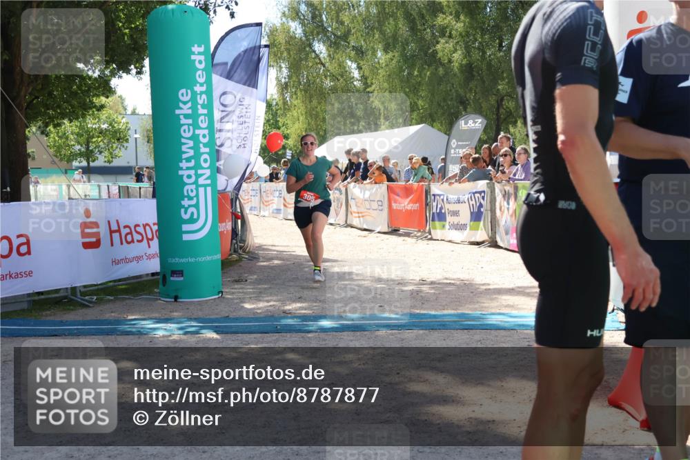 07.09.2025 - 19. Norderstedt Triathlon Zöllner http://msf.ph/oto/8787877 07.09.2025 13:37:53 Ziel 305 meine-sportfotos.de