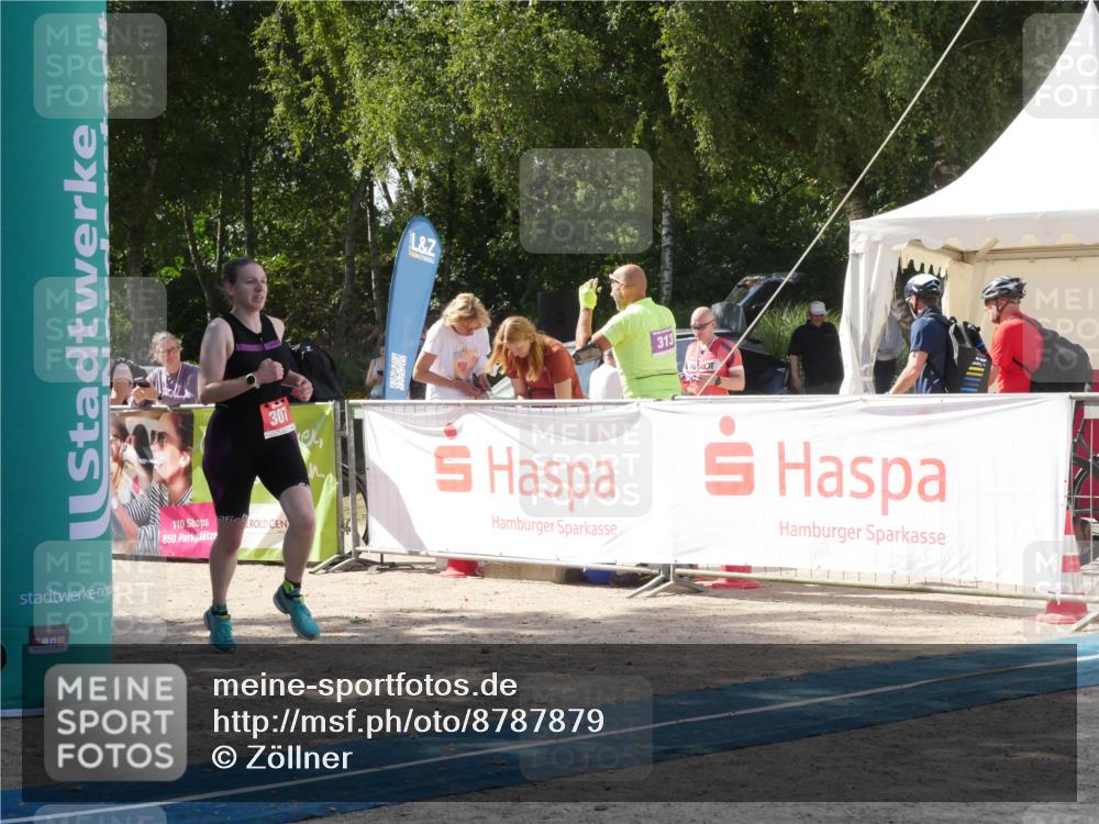 07.09.2025 - 19. Norderstedt Triathlon Zöllner http://msf.ph/oto/8787879 07.09.2025 13:33:37 Ziel 157, 307, 752 meine-sportfotos.de