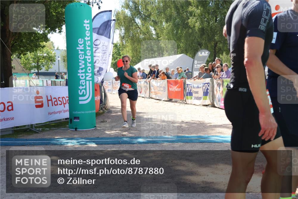 07.09.2025 - 19. Norderstedt Triathlon Zöllner http://msf.ph/oto/8787880 07.09.2025 13:37:54 Ziel 305 meine-sportfotos.de