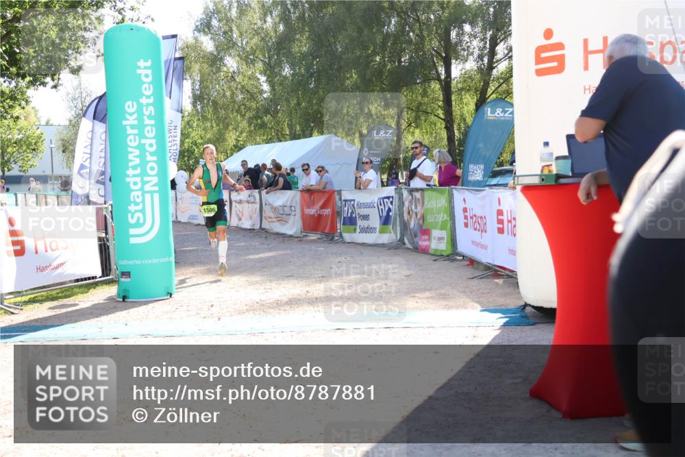 07.09.2025 - 19. Norderstedt Triathlon Zöllner http://msf.ph/oto/8787881 07.09.2025 16:01:04 Ziel 1506 meine-sportfotos.de
