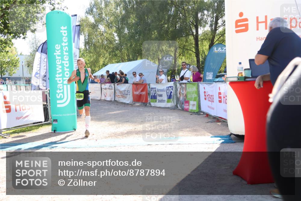 07.09.2025 - 19. Norderstedt Triathlon Zöllner http://msf.ph/oto/8787894 07.09.2025 16:01:05 Ziel 1506 meine-sportfotos.de