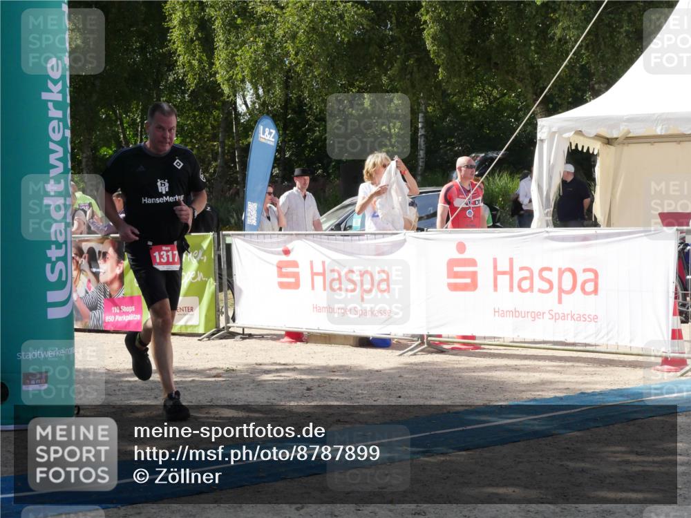 07.09.2025 - 19. Norderstedt Triathlon Zöllner http://msf.ph/oto/8787899 07.09.2025 13:34:00 Ziel 1317 meine-sportfotos.de