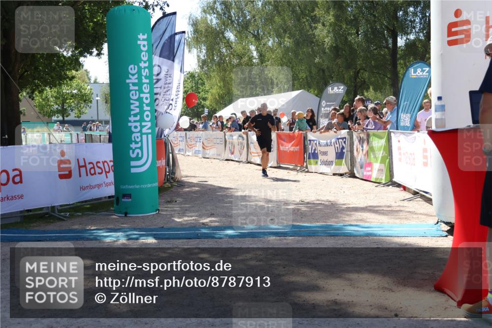07.09.2025 - 19. Norderstedt Triathlon Zöllner http://msf.ph/oto/8787913 07.09.2025 13:38:45 Ziel 141 meine-sportfotos.de