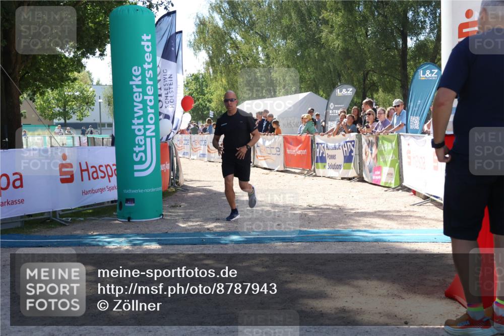 07.09.2025 - 19. Norderstedt Triathlon Zöllner http://msf.ph/oto/8787943 07.09.2025 13:38:48 Ziel 141 meine-sportfotos.de