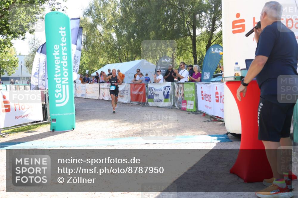 07.09.2025 - 19. Norderstedt Triathlon Zöllner http://msf.ph/oto/8787950 07.09.2025 16:02:10 Ziel 896 meine-sportfotos.de