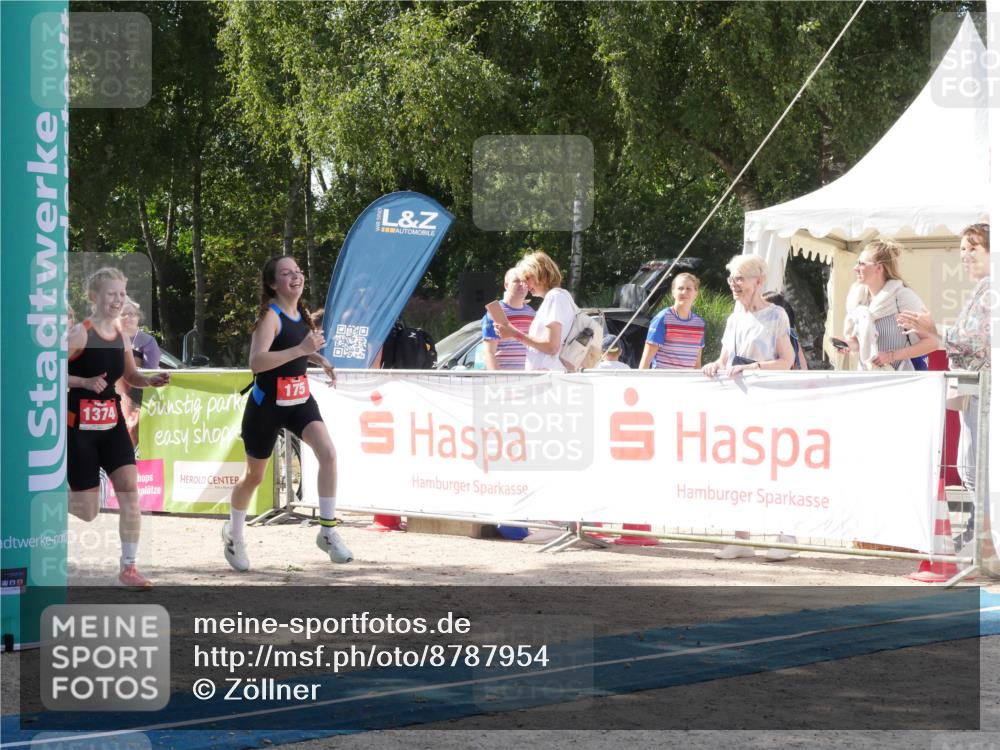 07.09.2025 - 19. Norderstedt Triathlon Zöllner http://msf.ph/oto/8787954 07.09.2025 13:35:18 Ziel 175, 272, 1374 meine-sportfotos.de