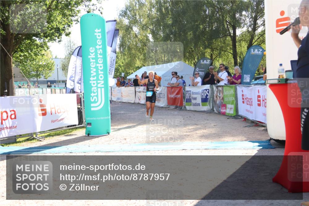 07.09.2025 - 19. Norderstedt Triathlon Zöllner http://msf.ph/oto/8787957 07.09.2025 16:02:10 Ziel 896 meine-sportfotos.de
