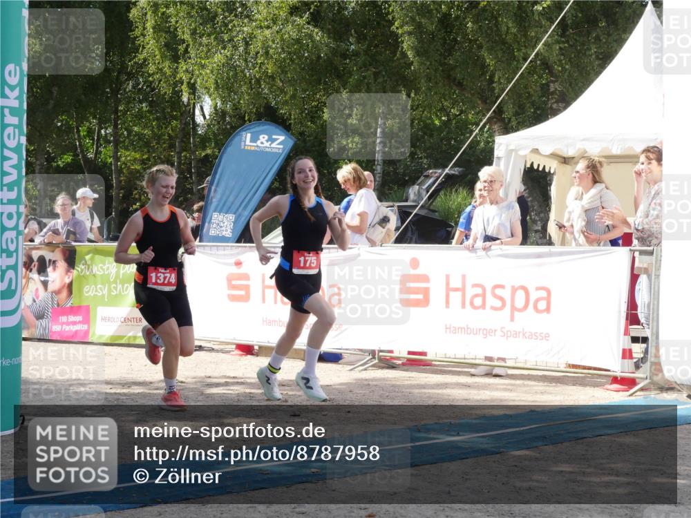 07.09.2025 - 19. Norderstedt Triathlon Zöllner http://msf.ph/oto/8787958 07.09.2025 13:35:19 Ziel 175, 272, 1374 meine-sportfotos.de