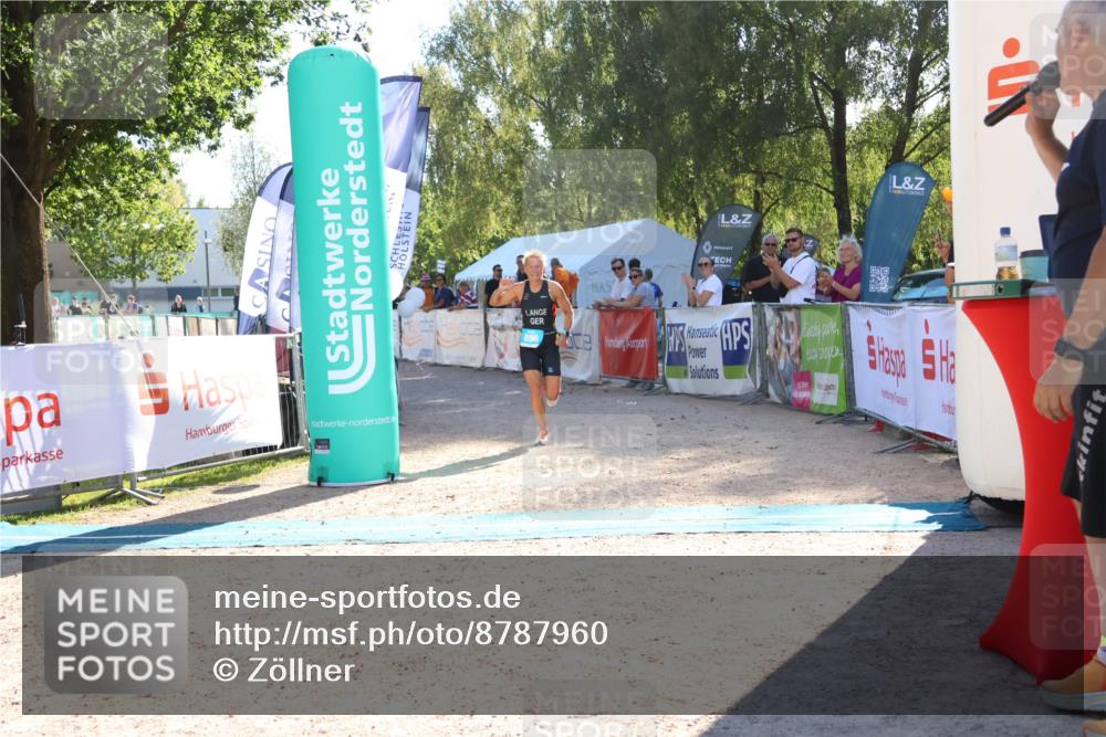 07.09.2025 - 19. Norderstedt Triathlon Zöllner http://msf.ph/oto/8787960 07.09.2025 16:02:11 Ziel 896 meine-sportfotos.de