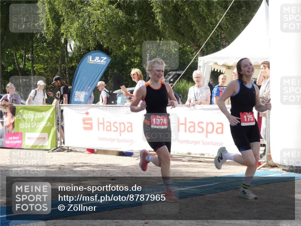 07.09.2025 - 19. Norderstedt Triathlon Zöllner http://msf.ph/oto/8787965 07.09.2025 13:35:19 Ziel 175, 272, 1374 meine-sportfotos.de
