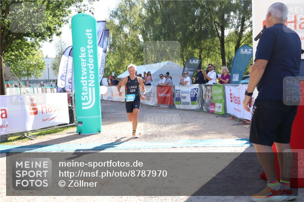 07.09.2025 - 19. Norderstedt Triathlon Zöllner http://msf.ph/oto/8787970 07.09.2025 16:02:12 Ziel 896 meine-sportfotos.de