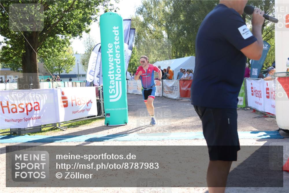 07.09.2025 - 19. Norderstedt Triathlon Zöllner http://msf.ph/oto/8787983 07.09.2025 16:02:53 Ziel 1019 meine-sportfotos.de