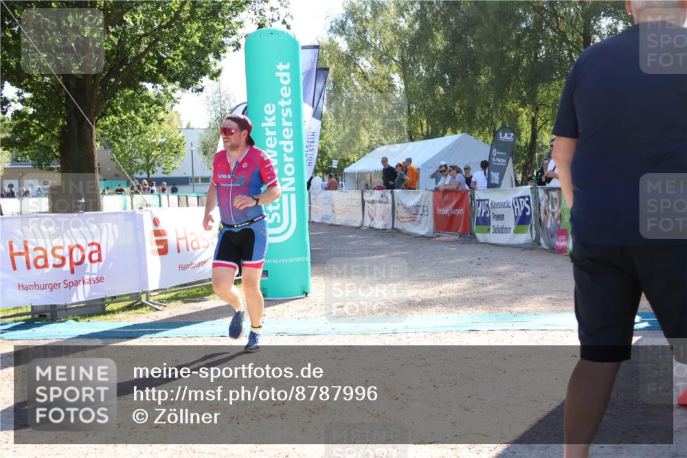 07.09.2025 - 19. Norderstedt Triathlon Zöllner http://msf.ph/oto/8787996 07.09.2025 16:02:54 Ziel 1019 meine-sportfotos.de