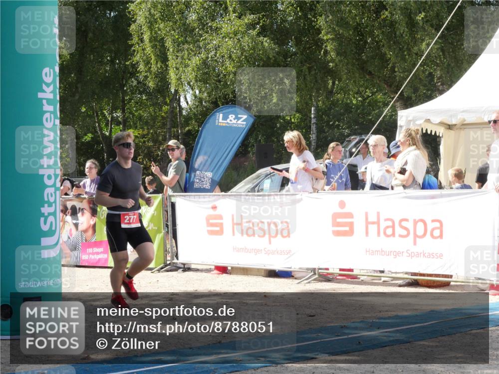 07.09.2025 - 19. Norderstedt Triathlon Zöllner http://msf.ph/oto/8788051 07.09.2025 13:36:58 Ziel 277, 718 meine-sportfotos.de