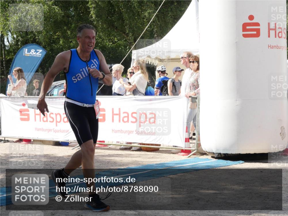 07.09.2025 - 19. Norderstedt Triathlon Zöllner http://msf.ph/oto/8788090 07.09.2025 13:37:48 Ziel 161 meine-sportfotos.de