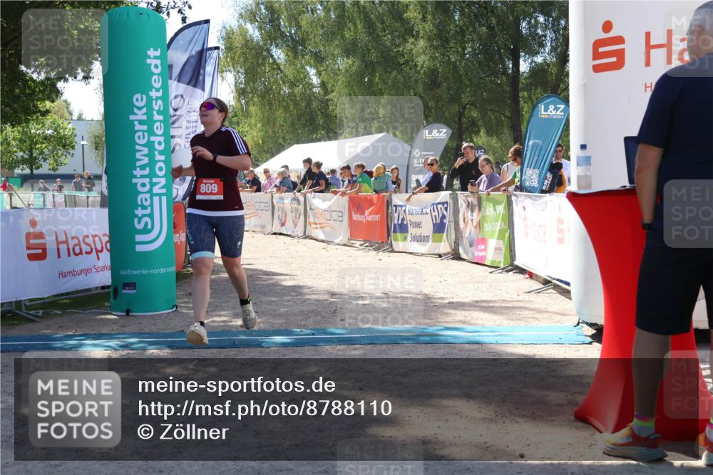 07.09.2025 - 19. Norderstedt Triathlon Zöllner http://msf.ph/oto/8788110 07.09.2025 13:40:10 Ziel 809 meine-sportfotos.de