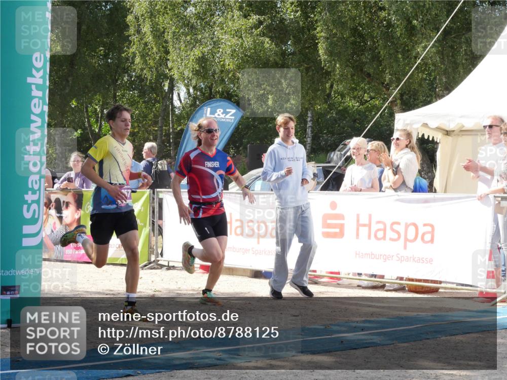 07.09.2025 - 19. Norderstedt Triathlon Zöllner http://msf.ph/oto/8788125 07.09.2025 13:39:25 Ziel 357, 1271 meine-sportfotos.de