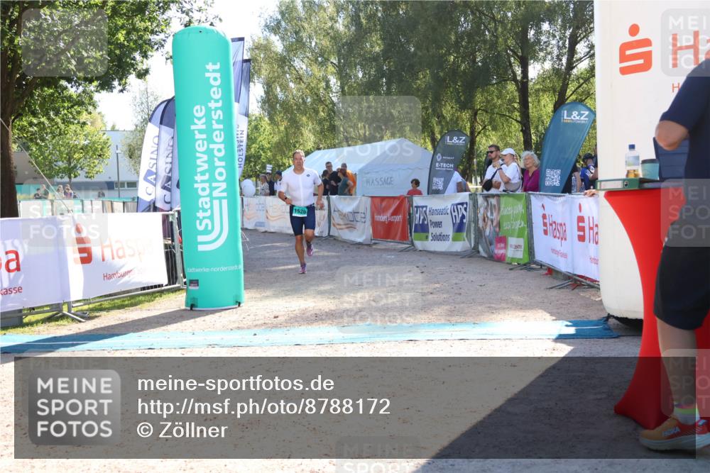07.09.2025 - 19. Norderstedt Triathlon Zöllner http://msf.ph/oto/8788172 07.09.2025 16:05:34 Ziel 1526 meine-sportfotos.de