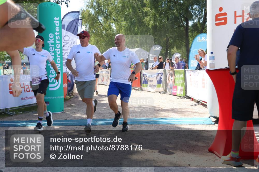 07.09.2025 - 19. Norderstedt Triathlon Zöllner http://msf.ph/oto/8788176 07.09.2025 13:41:08 Ziel 313, 347, 755 meine-sportfotos.de