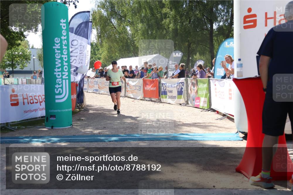 07.09.2025 - 19. Norderstedt Triathlon Zöllner http://msf.ph/oto/8788192 07.09.2025 13:41:09 Ziel 313, 347, 755 meine-sportfotos.de