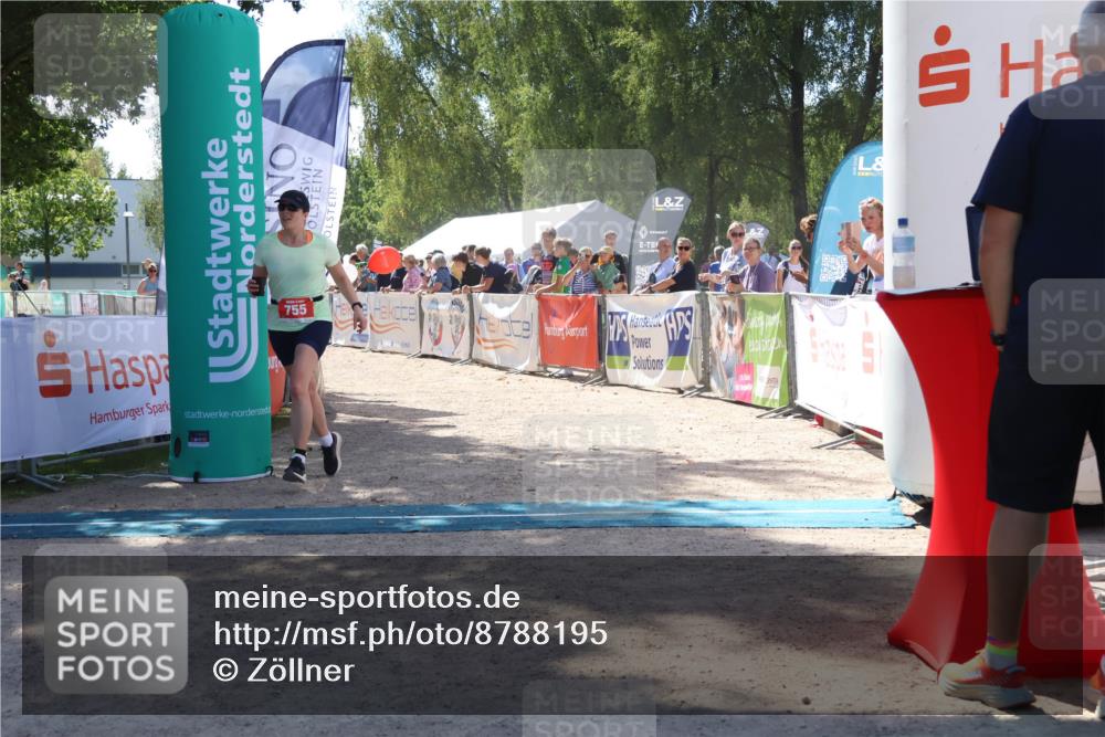 07.09.2025 - 19. Norderstedt Triathlon Zöllner http://msf.ph/oto/8788195 07.09.2025 13:41:10 Ziel 313, 347, 755 meine-sportfotos.de