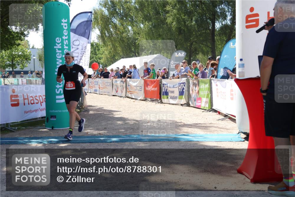 07.09.2025 - 19. Norderstedt Triathlon Zöllner http://msf.ph/oto/8788301 07.09.2025 13:41:35 Ziel 183 meine-sportfotos.de