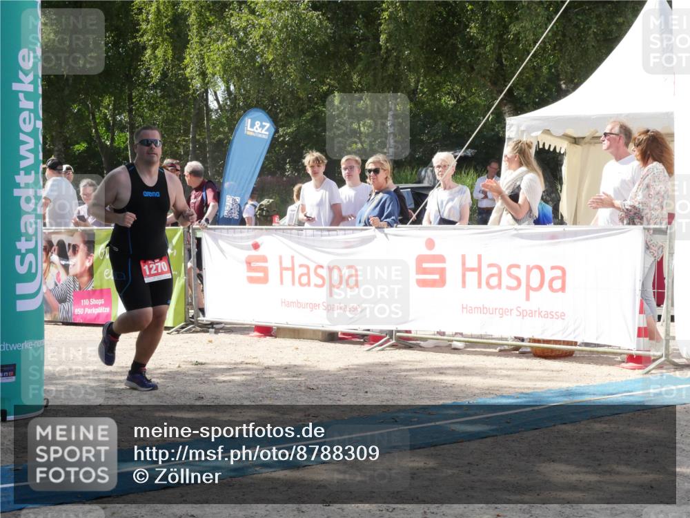 07.09.2025 - 19. Norderstedt Triathlon Zöllner http://msf.ph/oto/8788309 07.09.2025 13:44:04 Ziel 1270 meine-sportfotos.de