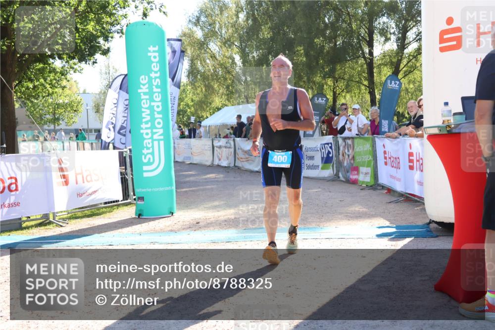 07.09.2025 - 19. Norderstedt Triathlon Zöllner http://msf.ph/oto/8788325 07.09.2025 16:07:44 Ziel 400 meine-sportfotos.de