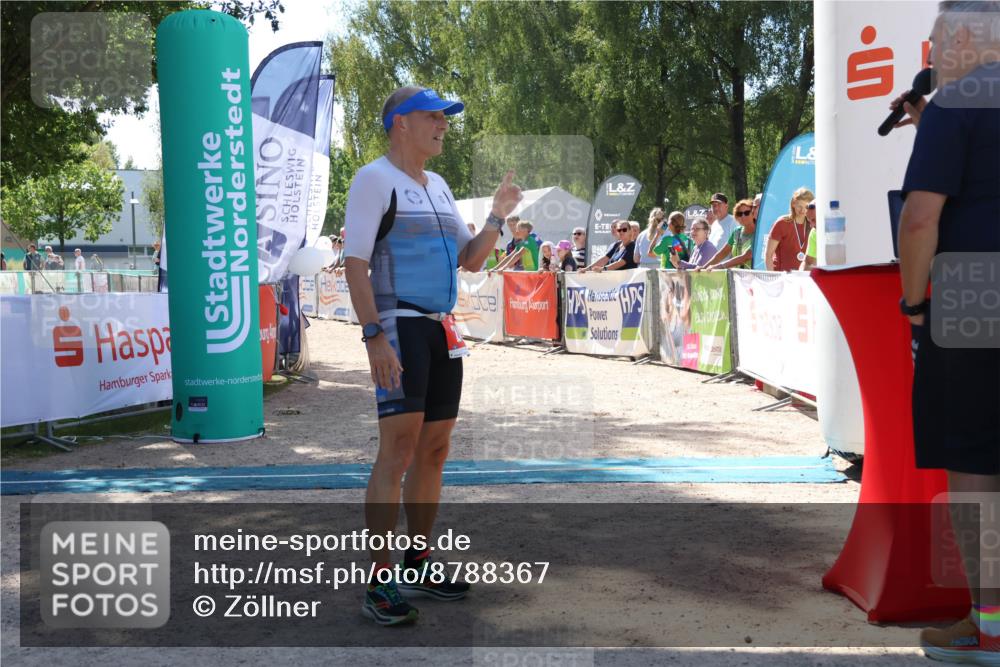 07.09.2025 - 19. Norderstedt Triathlon Zöllner http://msf.ph/oto/8788367 07.09.2025 13:43:04 Ziel 241 meine-sportfotos.de
