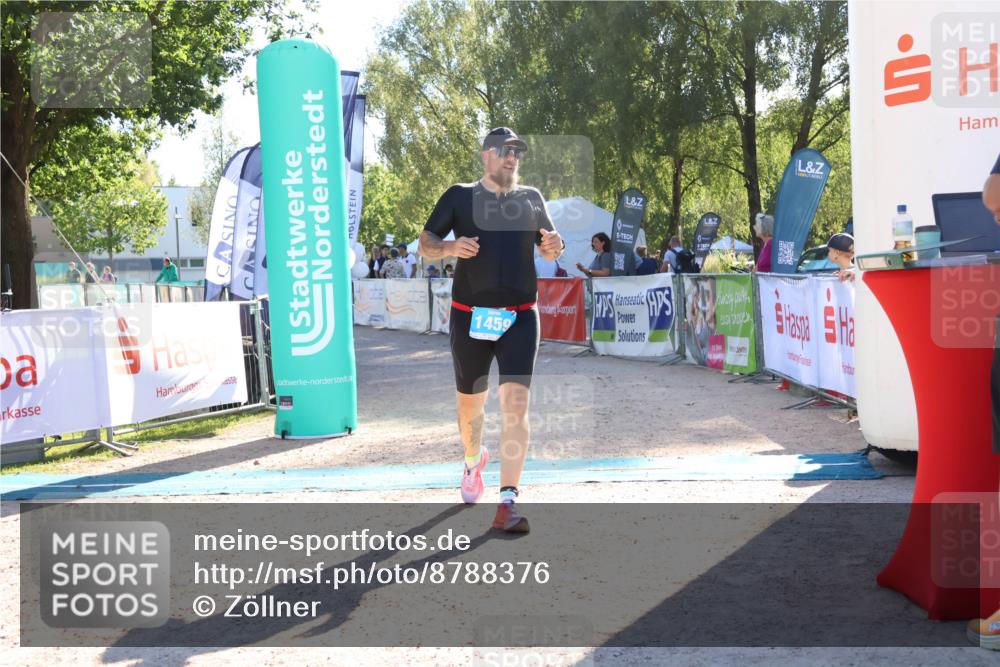 07.09.2025 - 19. Norderstedt Triathlon Zöllner http://msf.ph/oto/8788376 07.09.2025 16:08:36 Ziel 1459 meine-sportfotos.de