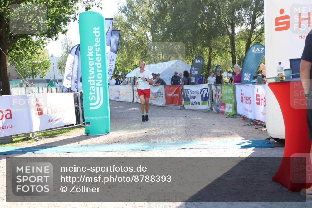 07.09.2025 - 19. Norderstedt Triathlon Zöllner http://msf.ph/oto/8788393 07.09.2025 16:08:53 Ziel 1431 meine-sportfotos.de