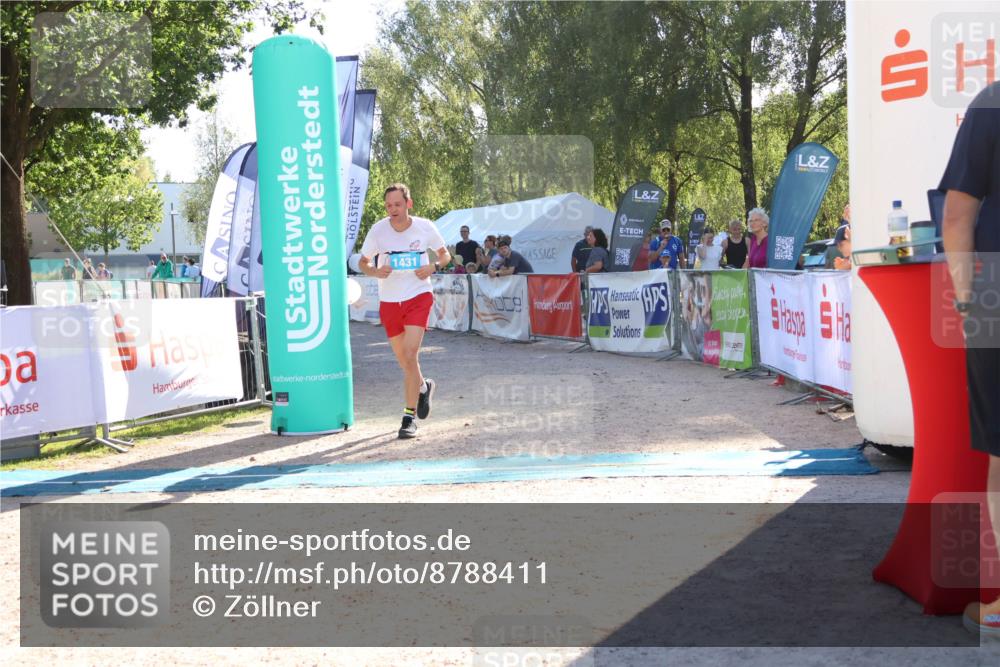 07.09.2025 - 19. Norderstedt Triathlon Zöllner http://msf.ph/oto/8788411 07.09.2025 16:08:55 Ziel 1431 meine-sportfotos.de