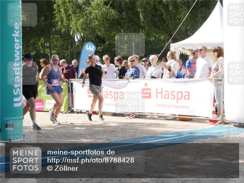 07.09.2025 - 19. Norderstedt Triathlon Zöllner http://msf.ph/oto/8788428 07.09.2025 13:46:38 Ziel 351 meine-sportfotos.de