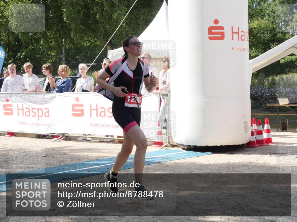 07.09.2025 - 19. Norderstedt Triathlon Zöllner http://msf.ph/oto/8788478 07.09.2025 13:48:16 Ziel 311, 777, 1298 meine-sportfotos.de