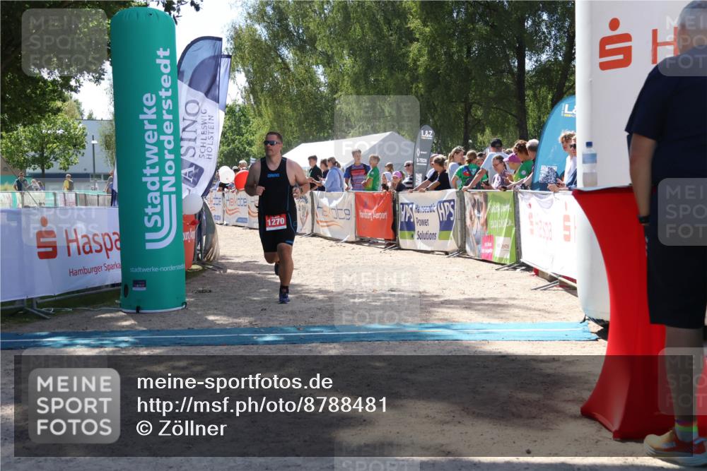 07.09.2025 - 19. Norderstedt Triathlon Zöllner http://msf.ph/oto/8788481 07.09.2025 13:44:02 Ziel 1270 meine-sportfotos.de