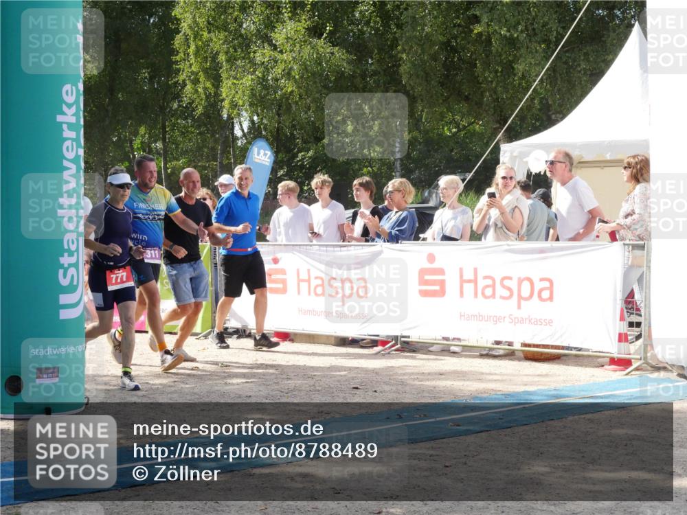 07.09.2025 - 19. Norderstedt Triathlon Zöllner http://msf.ph/oto/8788489 07.09.2025 13:48:19 Ziel 311, 777, 1298 meine-sportfotos.de