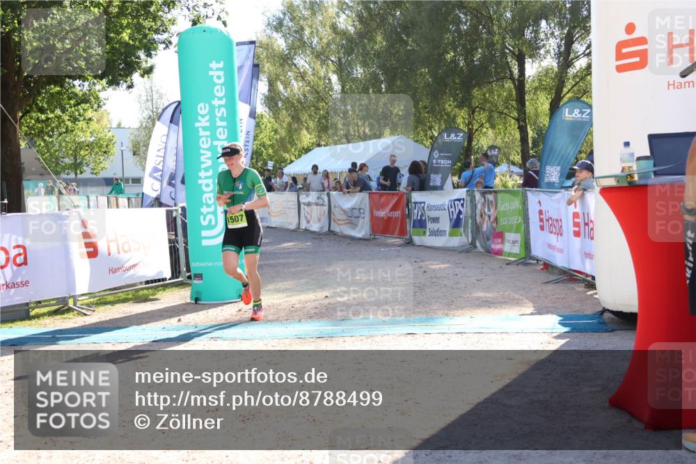 07.09.2025 - 19. Norderstedt Triathlon Zöllner http://msf.ph/oto/8788499 07.09.2025 16:09:38 Ziel 1507 meine-sportfotos.de