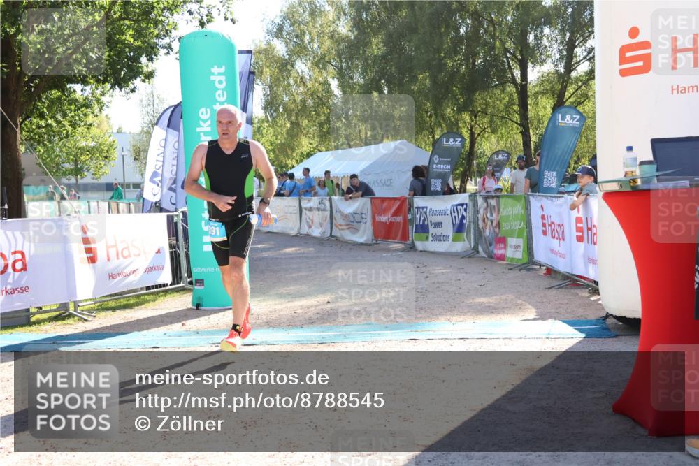 07.09.2025 - 19. Norderstedt Triathlon Zöllner http://msf.ph/oto/8788545 07.09.2025 16:09:51 Ziel 391 meine-sportfotos.de