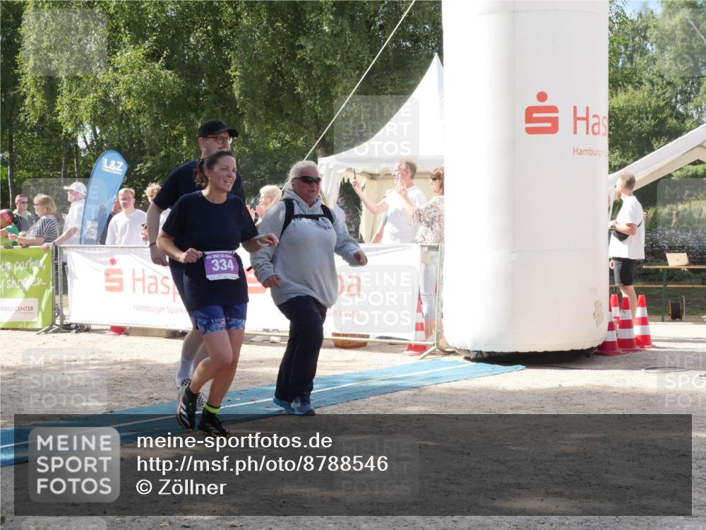 07.09.2025 - 19. Norderstedt Triathlon Zöllner http://msf.ph/oto/8788546 07.09.2025 13:48:43 Ziel 334, 1292, 1344 meine-sportfotos.de