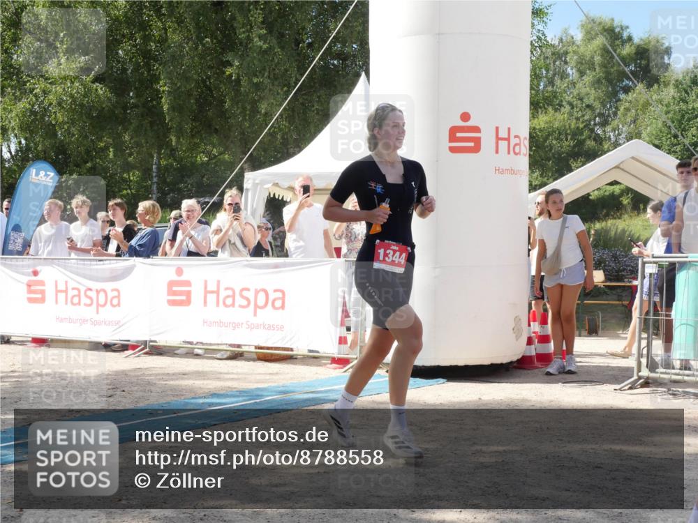 07.09.2025 - 19. Norderstedt Triathlon Zöllner http://msf.ph/oto/8788558 07.09.2025 13:48:46 Ziel 153, 264, 334, 1292, 1344 meine-sportfotos.de